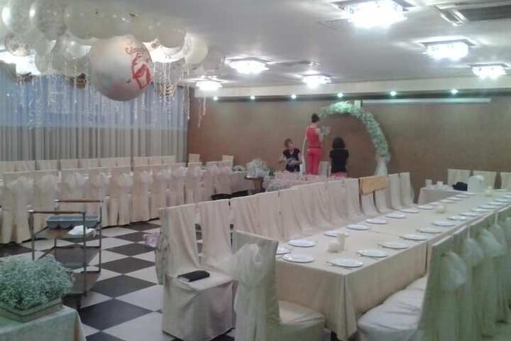 Ballroom/Hall 66 of 75