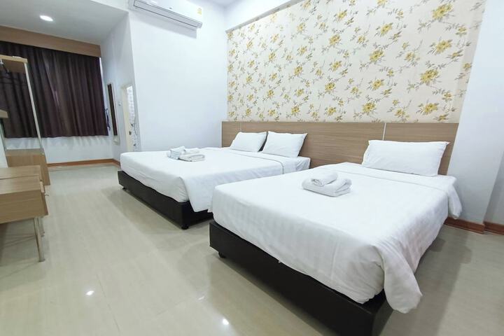 Room 20 of 48