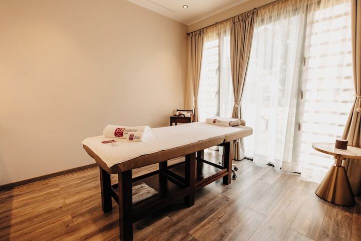 Room 54 of 91
