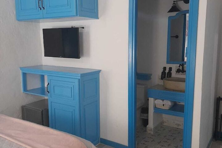 Room 9 of 41