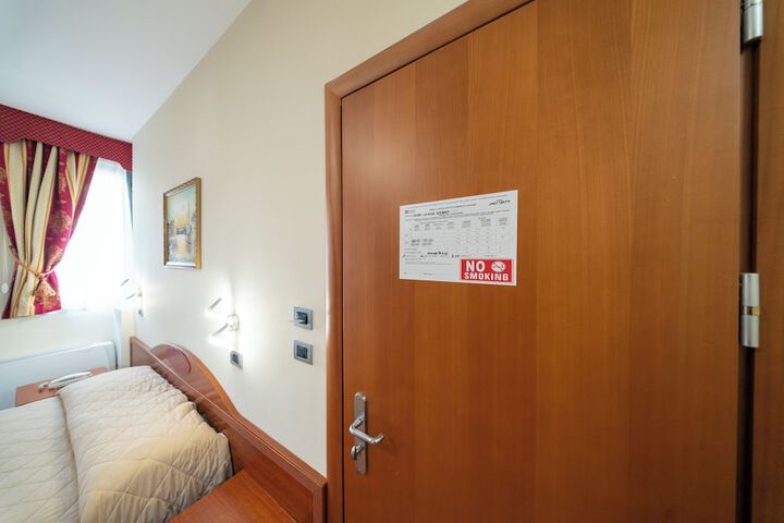 Room 17 of 55