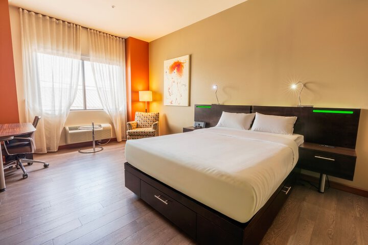 Room 20 of 62