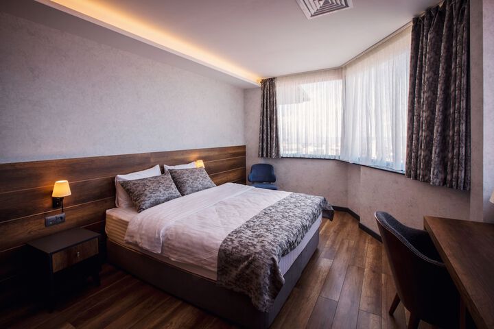 Room 29 of 58
