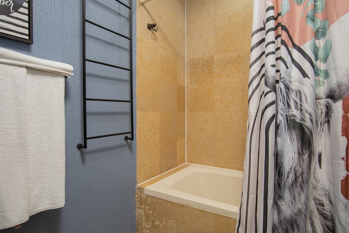 Room 470 of 599