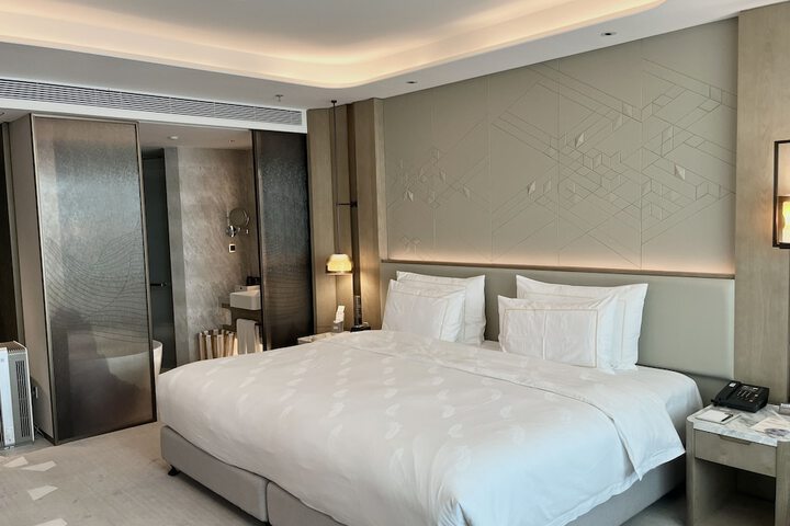 Room 29 of 114