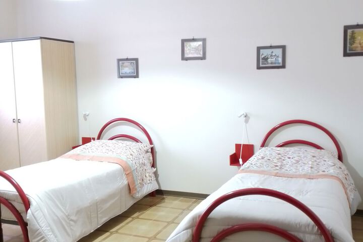 Room 14 of 17