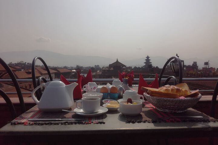 Breakfast/Coffee Service 19 of 40