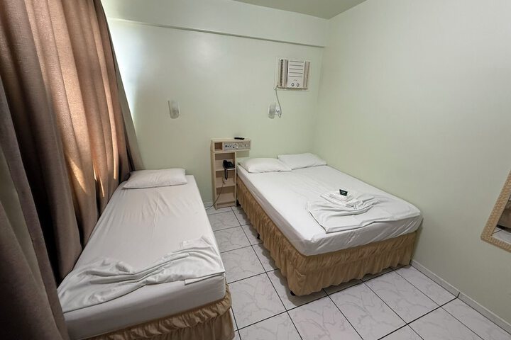 Room 22 of 50
