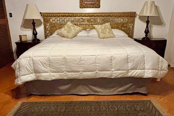 Room 28 of 69