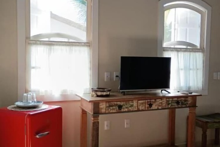 Room 4 of 48
