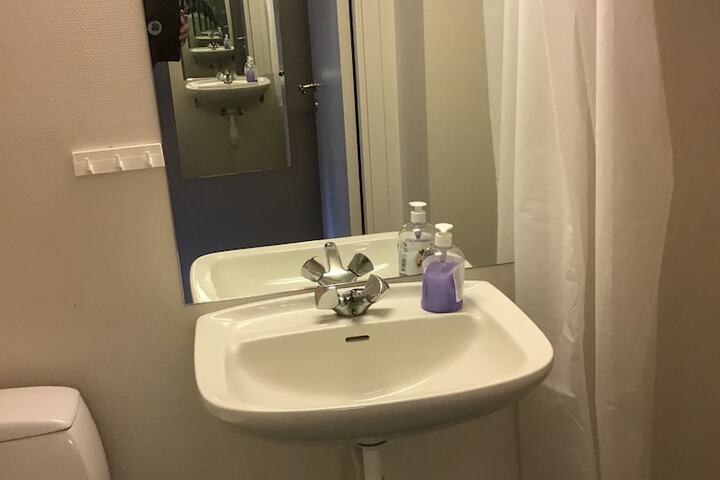 Room 29 of 39