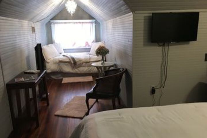 Room 16 of 49