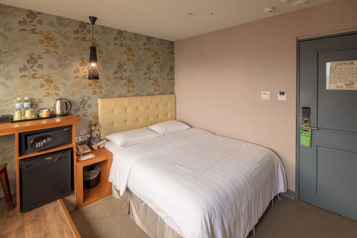 Room 20 of 55
