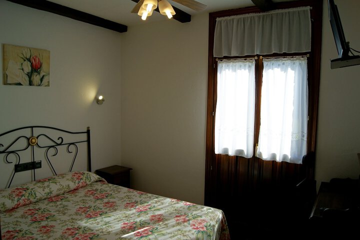 Room 7 of 94