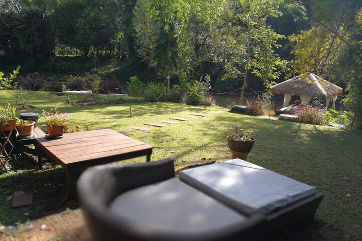 Terrace/Patio 13 of 16