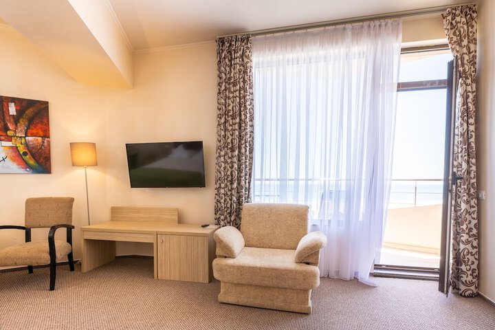 Room 18 of 54