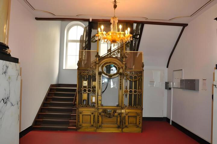 Photo 10