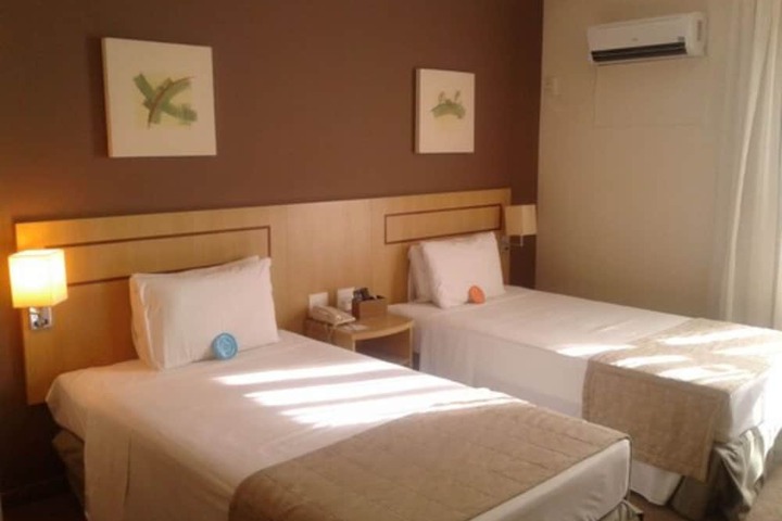 Room 14 of 69