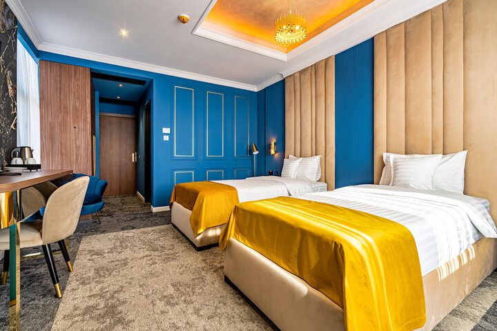 Room 3 of 13