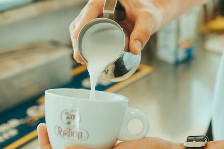 Breakfast/Coffee Service 104 of 208