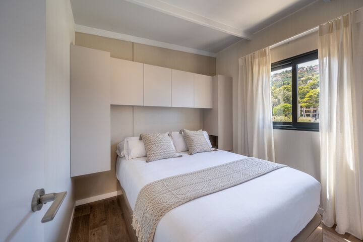 Room 9 of 54