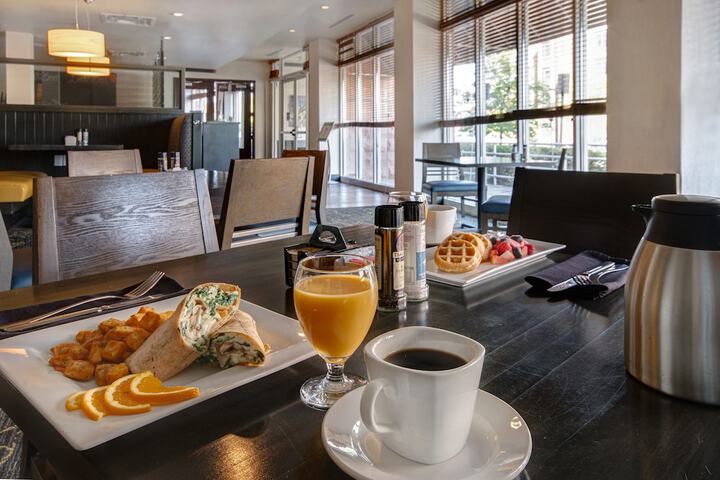 Breakfast meal