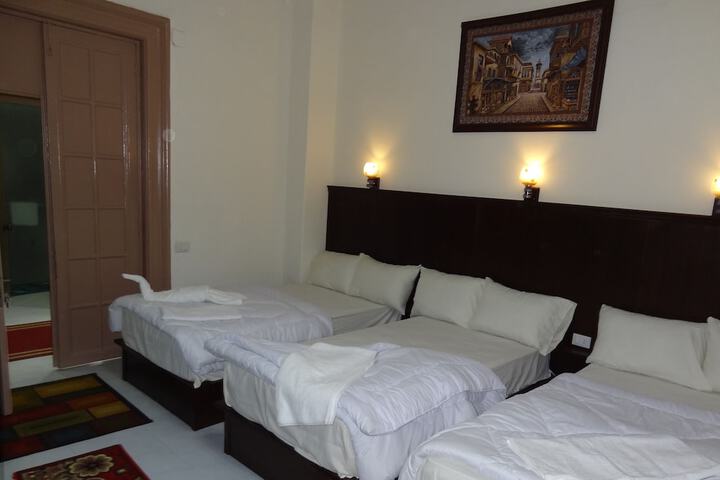 Room 5 of 35