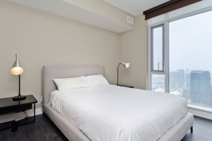 Room 7 of 24