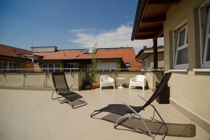 Terrace/Patio 54 of 55
