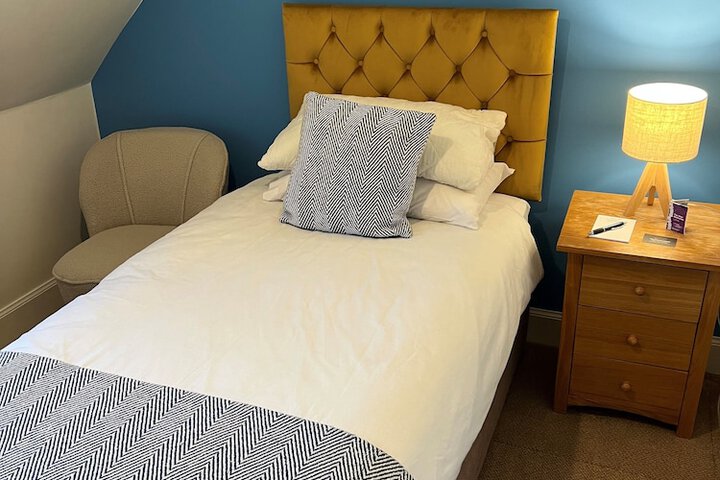 Room 26 of 84