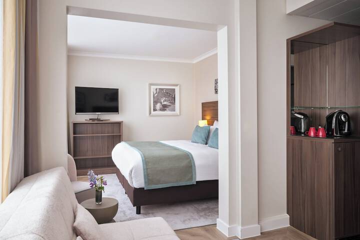 Room 20 of 60