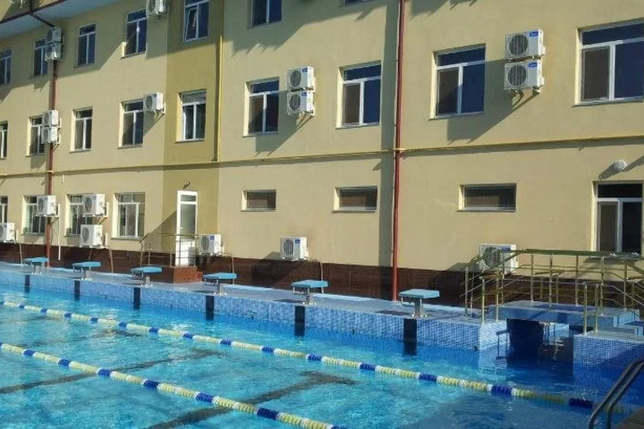 Pool 16 of 27