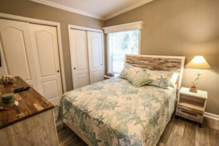 Room 16 of 21