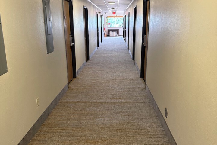 Ballroom/Hall 22 of 25