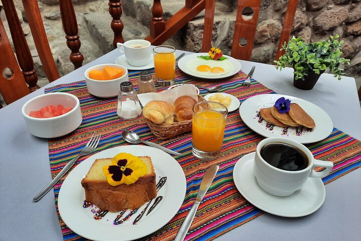Breakfast/Coffee Service 32 of 39