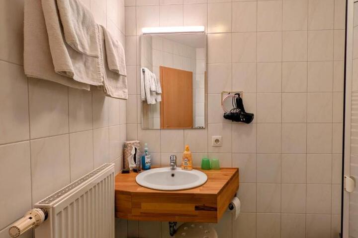 Photo 28