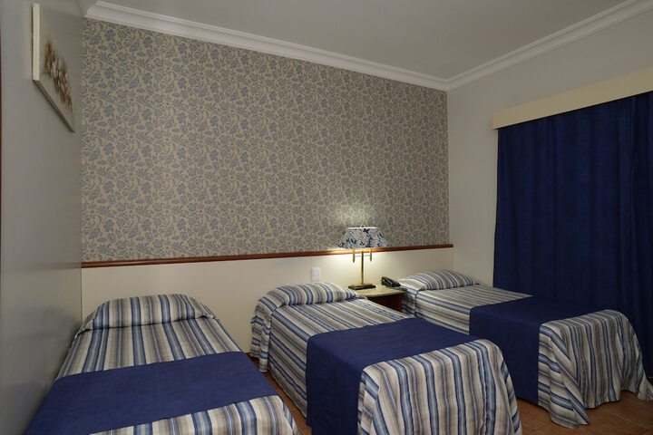 Room 8 of 24