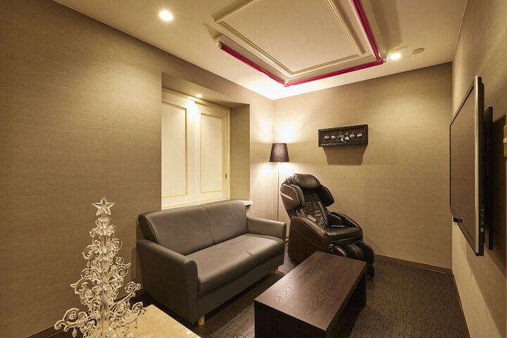 Room 40 of 70