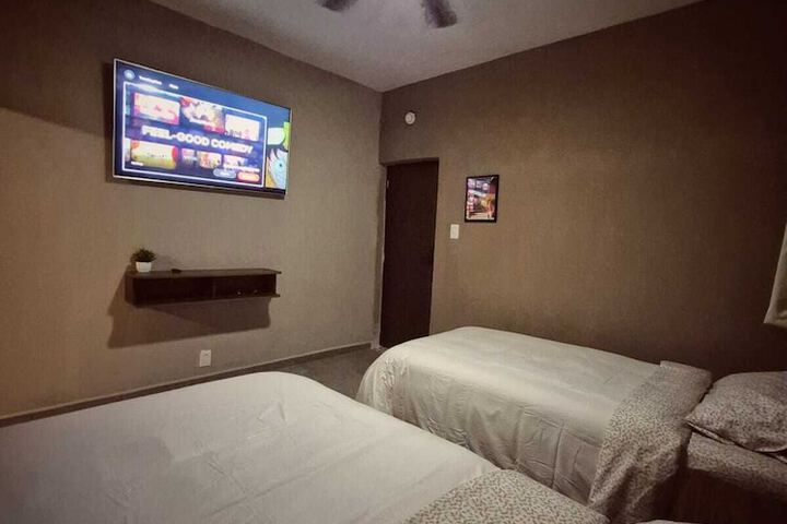 Room 10 of 64