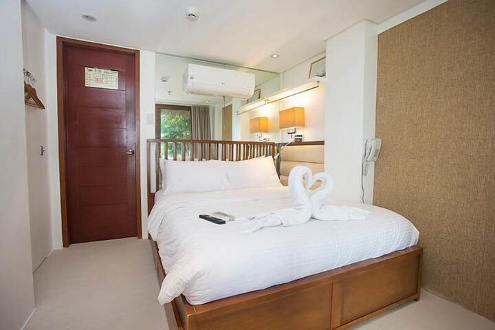 Room 20 of 49