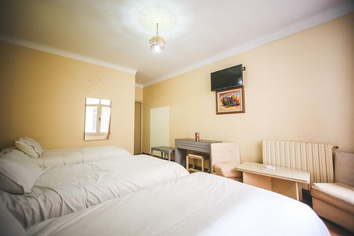 Room 7 of 22