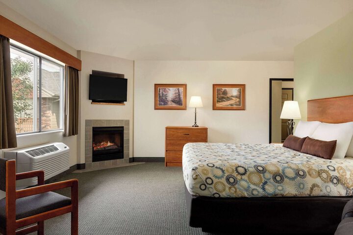 Room 19 of 60