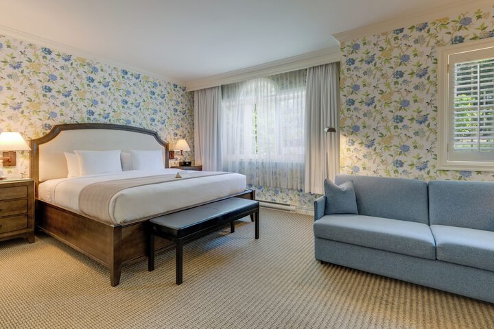 Room 26 of 164
