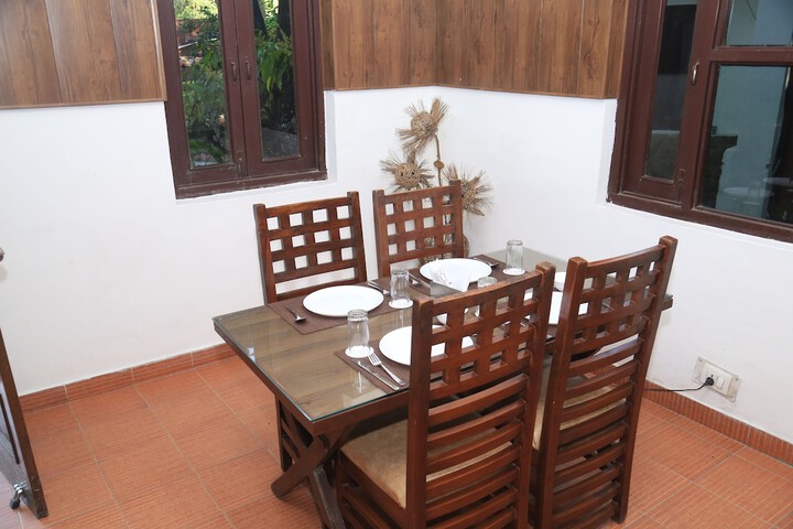 Dining 135 of 178