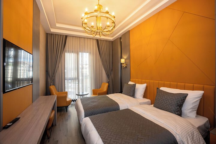Room 26 of 58
