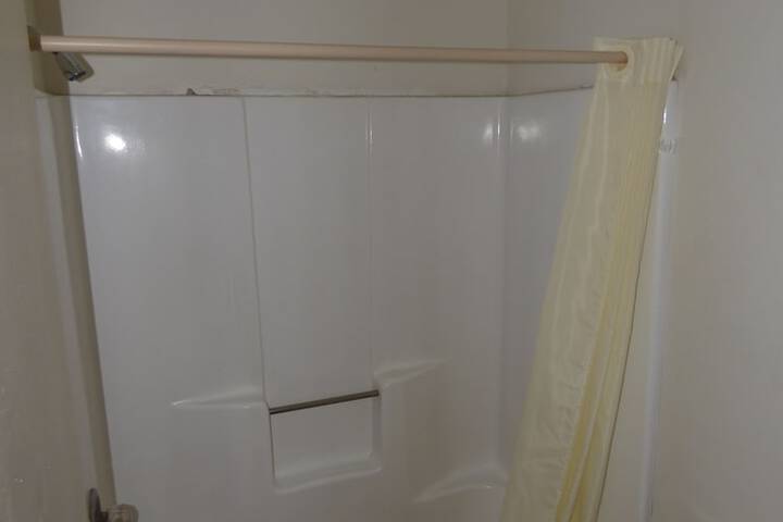 Room 18 of 35