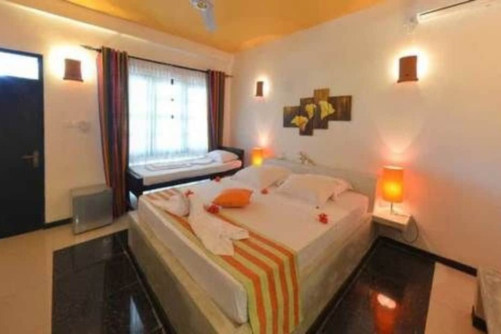 Room 5 of 27