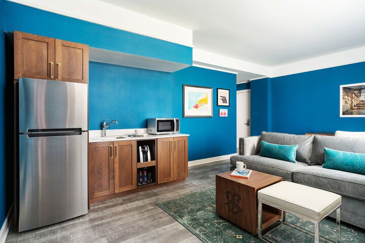 Private kitchenette