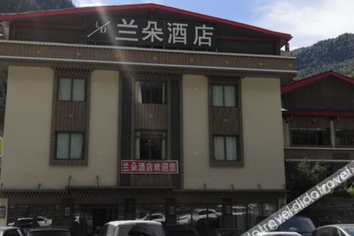 Hotel 6 of 24