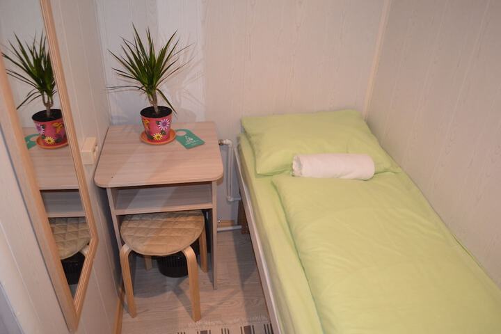Room 30 of 84